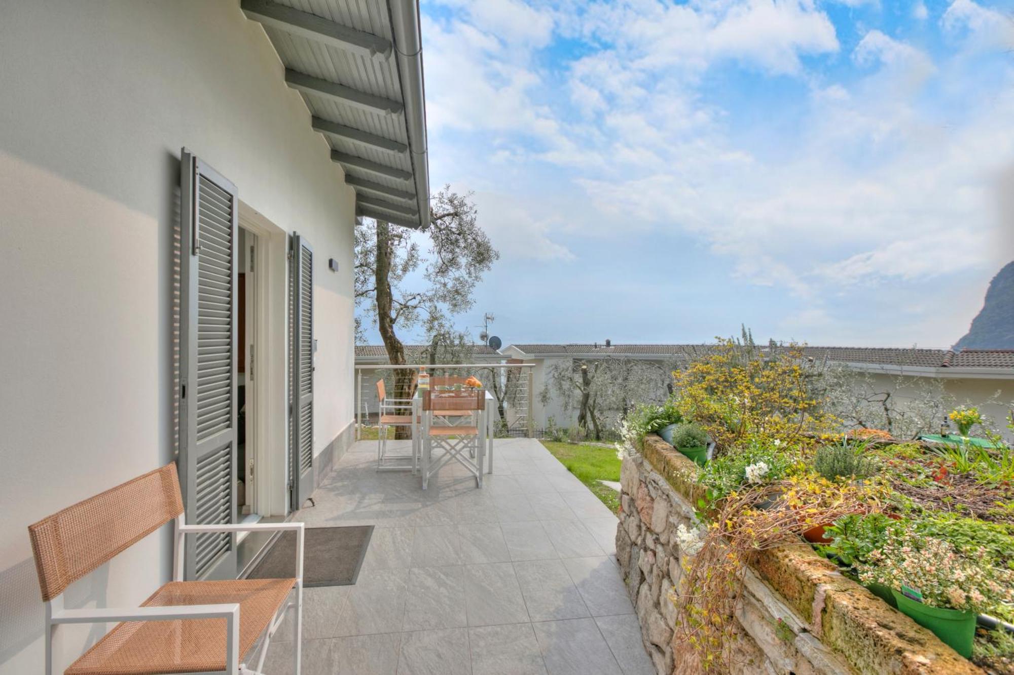 Relais Nanzello Garda Living 1 And 2 Villa Limone sul Garda Buitenkant foto